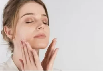 Oily Skin मुँहासे के लिए सबसे अच्छी क्रीम