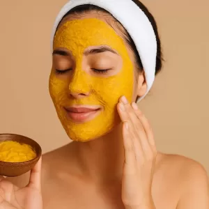 हल्दी और बेसन का फेस पैक